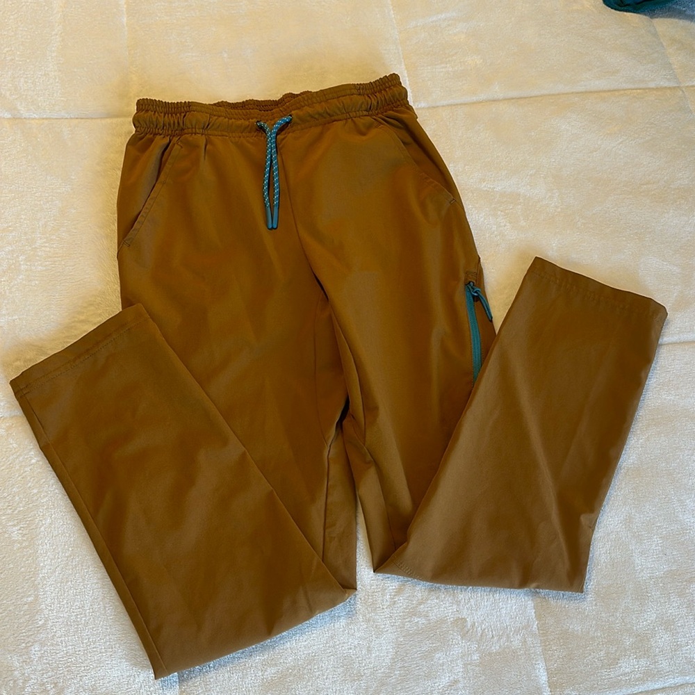 light weight athletic pants size large (12-14)